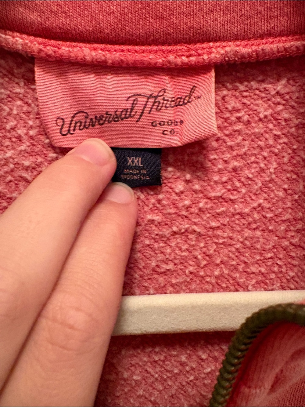 Universal Thread Half-Zip Fleece Pullover in Dusty Rose - Picture 3 of 4